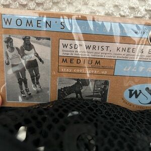 Ladies Wrist, Elbow, Knee Guards